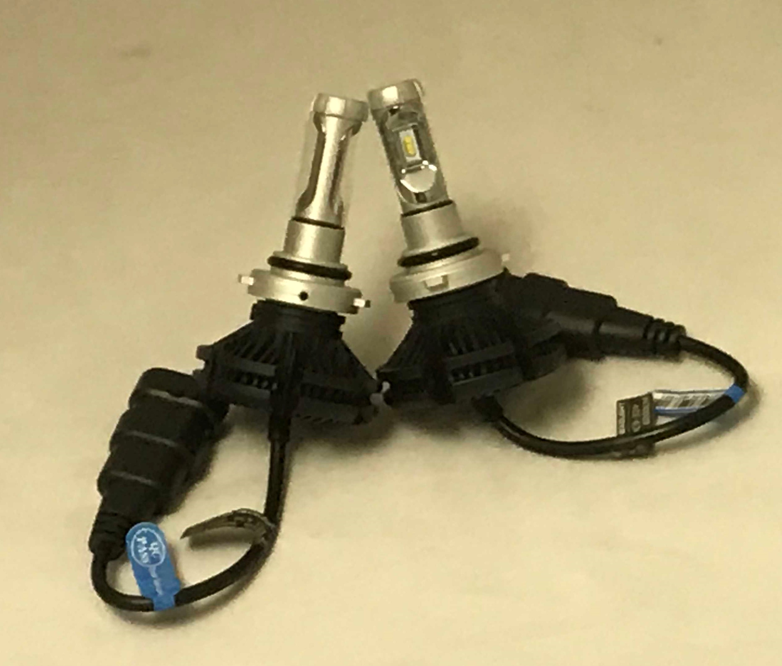 9005 NovaStar GX or HB3 LED Headlight Bulb 6000 Lumens (One Pair) (BU-024)  – RedLine LumTronix Inc.